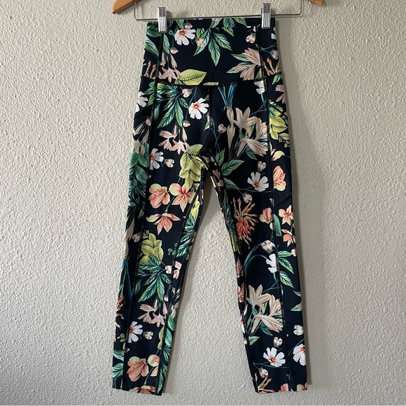 ODODOS Pants - ODODOS High Waisted Floral Printed Leggings Women’s XS Tropical Cropped Workout